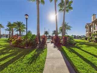 483 Mariners Drive, Kemah, TX 77565