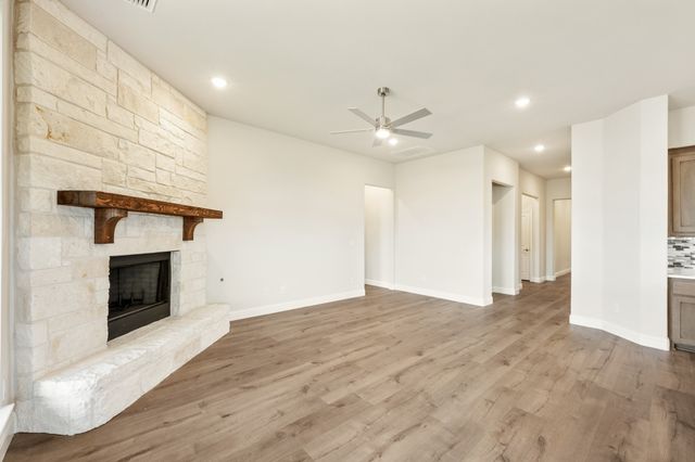 213 Seminole Trail, Alvarado, TX 76009