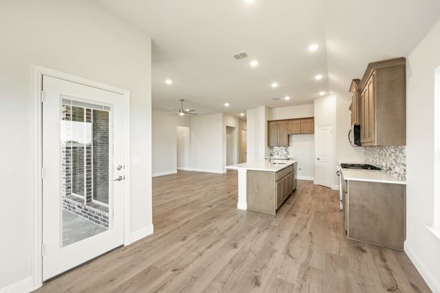 213 Seminole Trail, Alvarado, TX 76009