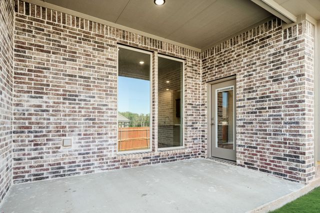 213 Seminole Trail, Alvarado, TX 76009