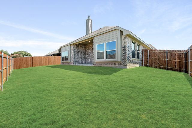 213 Seminole Trail, Alvarado, TX 76009