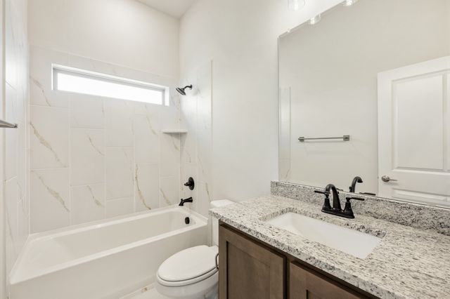 213 Seminole Trail, Alvarado, TX 76009
