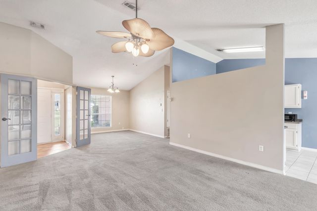 311 Seattle Slew Court, Crestview, FL 32539