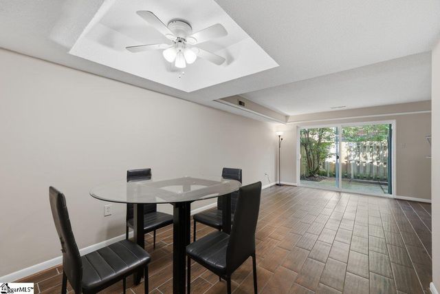 2530 E North St Apt 13E Unit 13, Greenville, SC 29615
