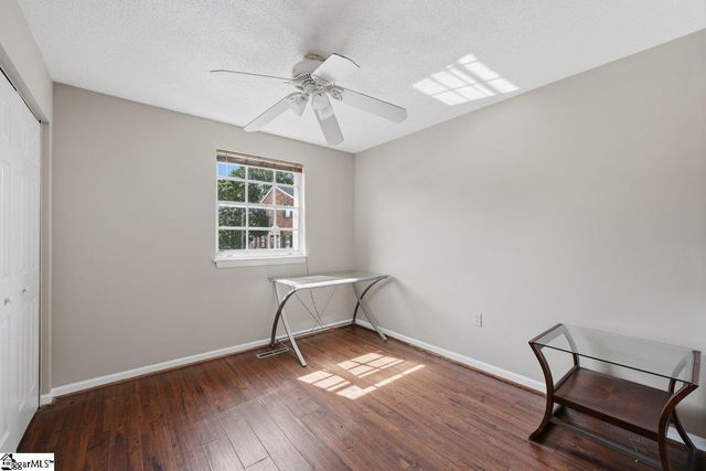 2530 E North St Apt 13E Unit 13, Greenville, SC 29615