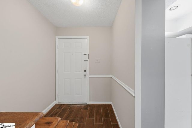 2530 E North St Apt 13E Unit 13, Greenville, SC 29615