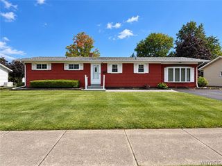566 Northfield Drive, Porter, NY 14174