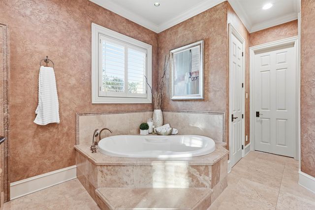 40 Germay Court, Little Rock, AR 72223