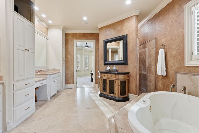 40 Germay Court, Little Rock, AR 72223