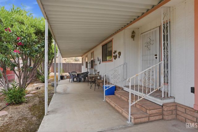 8536 Kern Canyon Road 97, Bakersfield, CA 93306