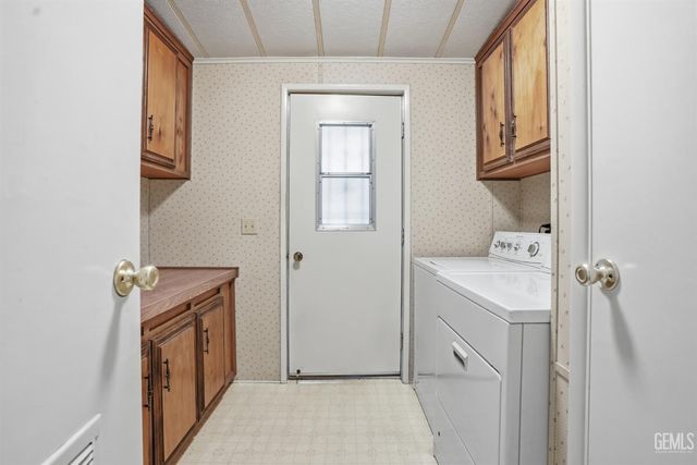 8536 Kern Canyon Road 97, Bakersfield, CA 93306