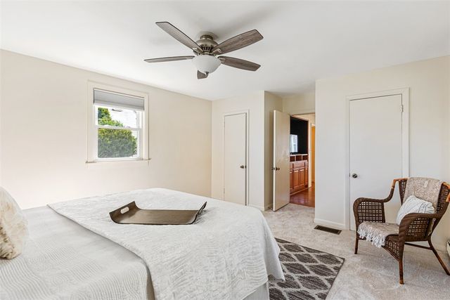 55 Lindy Avenue, East Providence, RI 02915