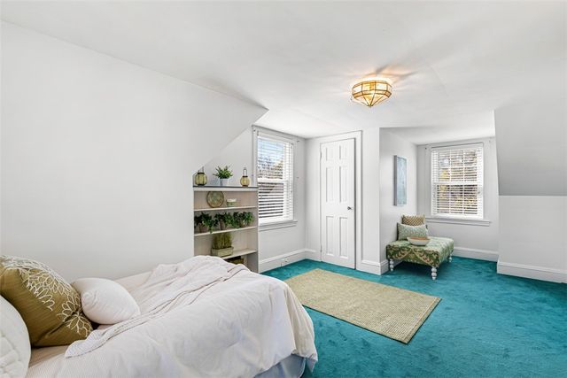 55 Lindy Avenue, East Providence, RI 02915