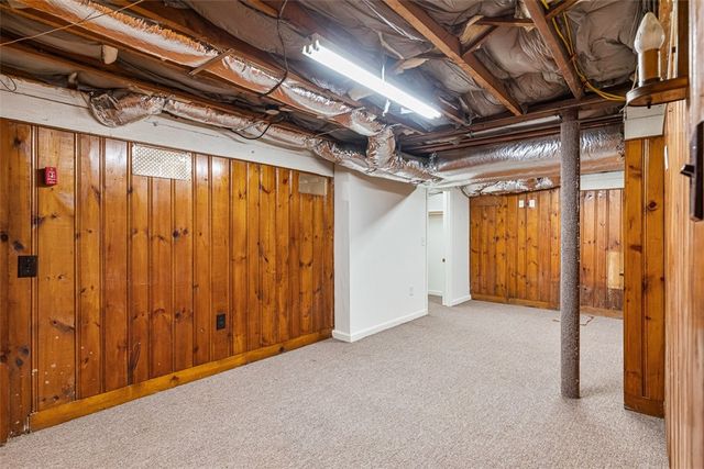 55 Lindy Avenue, East Providence, RI 02915