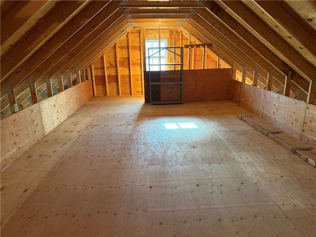 55 Lindy Avenue, East Providence, RI 02915