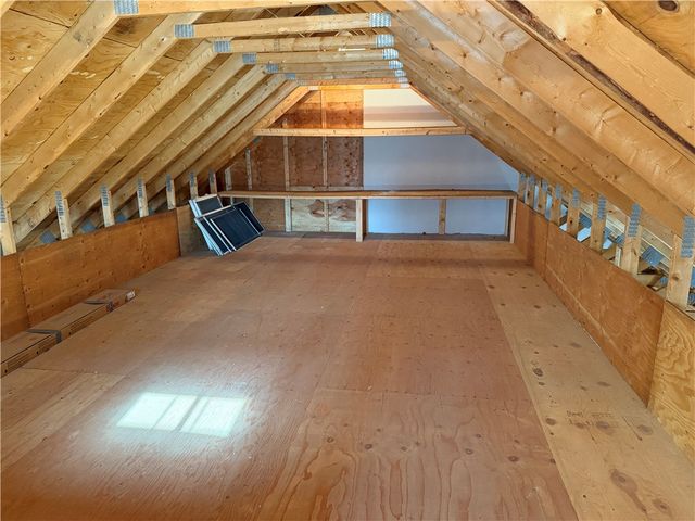 55 Lindy Avenue, East Providence, RI 02915