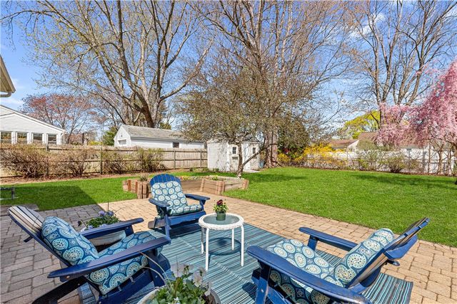 55 Lindy Avenue, East Providence, RI 02915