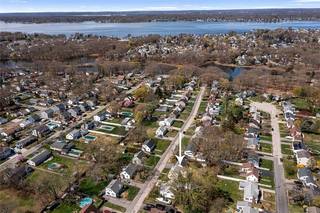 55 Lindy Avenue, East Providence, RI 02915