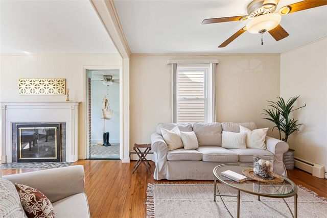 55 Lindy Avenue, East Providence, RI 02915