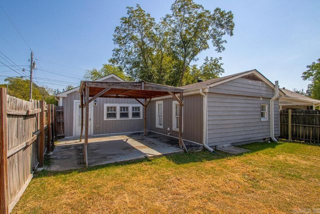 203 S Martin Street, Benton, AR 72015