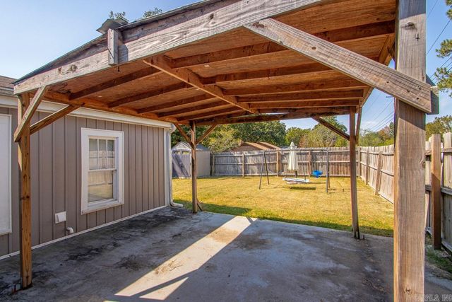 203 S Martin Street, Benton, AR 72015