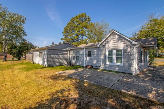 203 S Martin Street, Benton, AR 72015