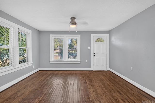 203 S Martin Street, Benton, AR 72015