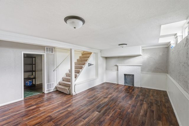 2411 W 14th, Wichita, KS 67203