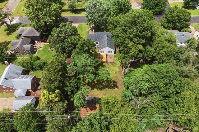2411 W 14th, Wichita, KS 67203