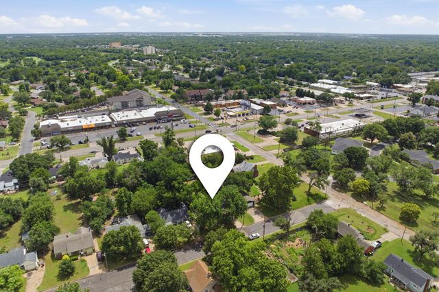 2411 W 14th, Wichita, KS 67203