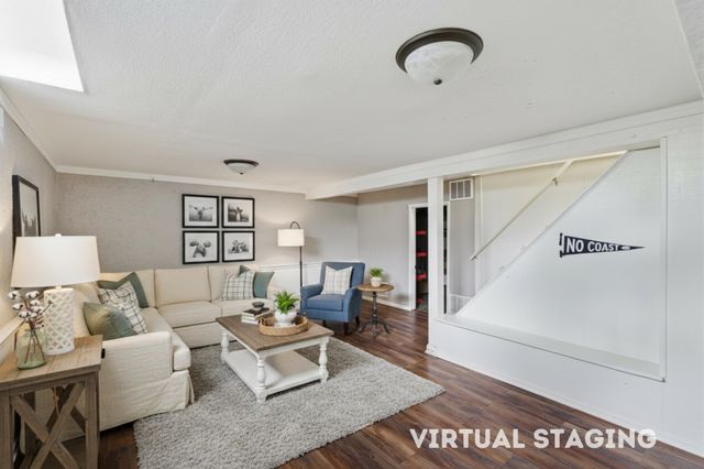 2411 W 14th, Wichita, KS 67203