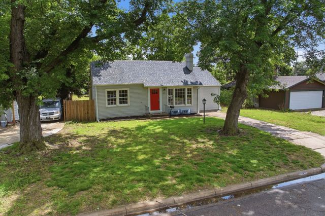 2411 W 14th, Wichita, KS 67203