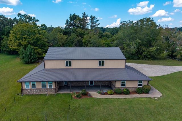 10879 Church Rd, Bon Aqua, TN 37025