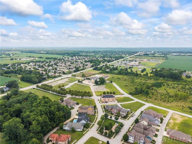 8971 Anneliese Way, Clayton, OH 45315