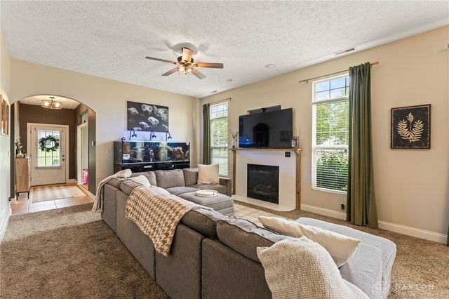 8971 Anneliese Way, Clayton, OH 45315