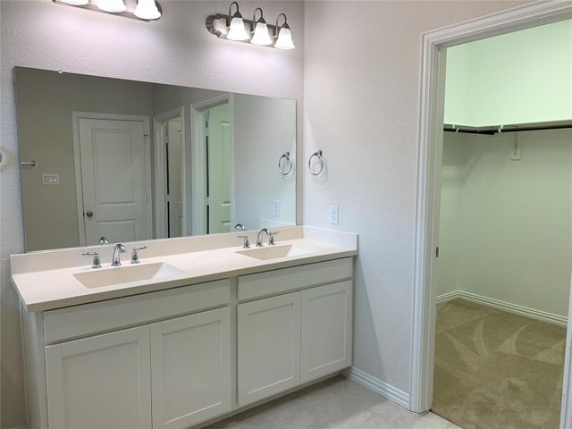 17768 Coralberry Drive, Dallas, TX 75252