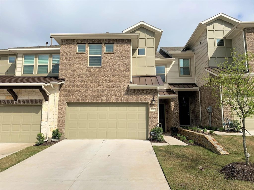 17768 Coralberry Drive, Dallas, TX 75252