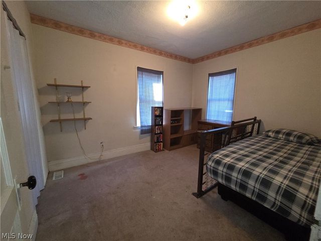 710 Washington Street, Martins Ferry, OH 43935