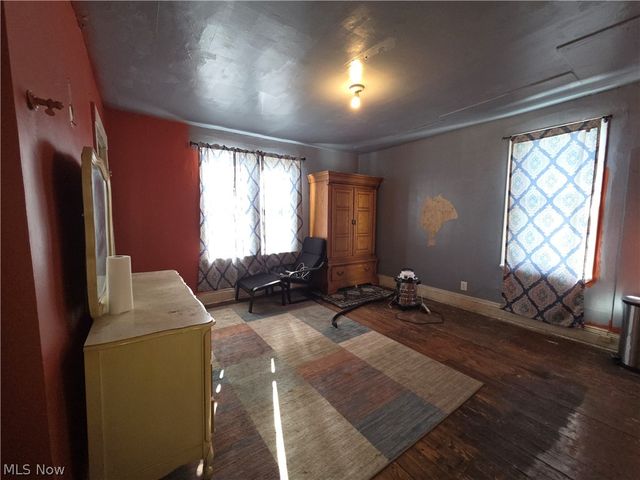 710 Washington Street, Martins Ferry, OH 43935