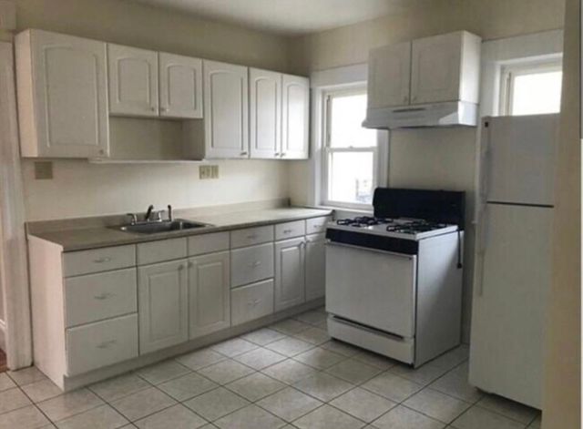 20 Meacham St 2, Somerville, MA 02145