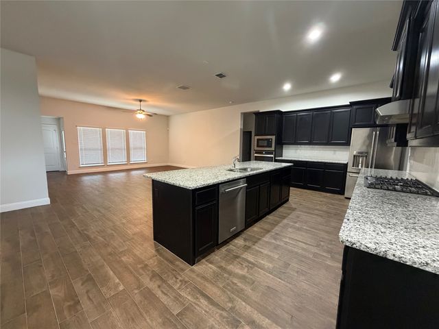 5820 Watts Bar Court, Fort Worth, TX 76179