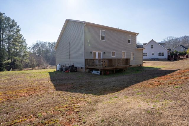 185 Bell Lake Drive, Trenton, GA 30752
