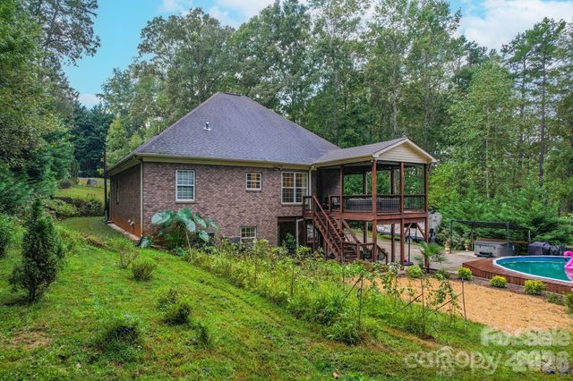 10604 Russet Place, Charlotte, NC 28227