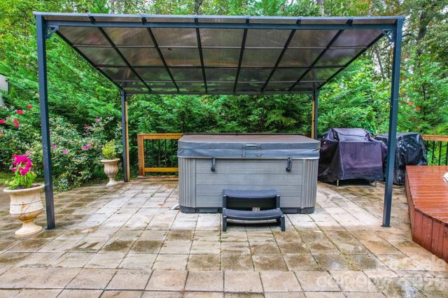 10604 Russet Place, Charlotte, NC 28227