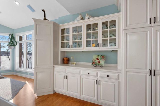 2355 LOST DAUPHIN ROAD, De Pere, WI 54115