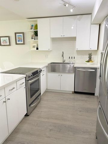 101 Ocean Lane Dr 304, Key Biscayne, FL 33149