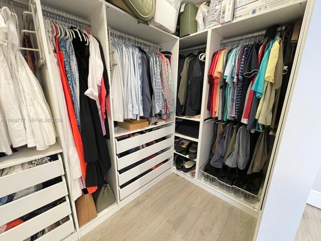 101 Ocean Lane Dr 304, Key Biscayne, FL 33149