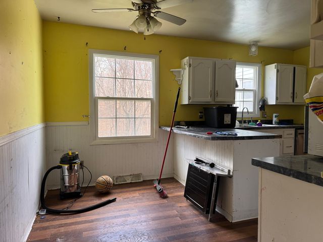 10736 Woodbushe Drive SE, Lowell, MI 49331
