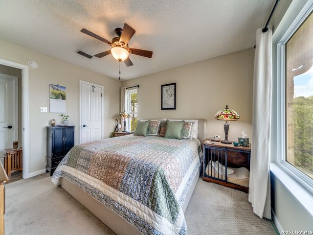 101 MOUNTAIN TOP DR, Boerne, TX 78006