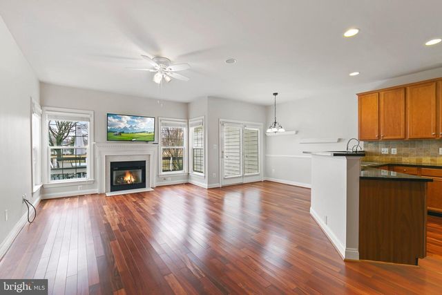 20070 INVERNESS SQ, Ashburn, VA 20147